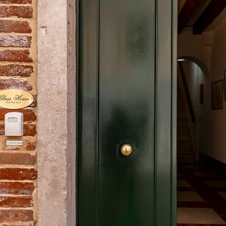 דירה Glass House - Loft 2 Minutes To Rialto Bridge & View ונציה