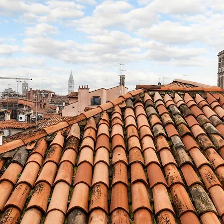 Appartamento Glass House - Loft 2 Minutes To Rialto Bridge & View