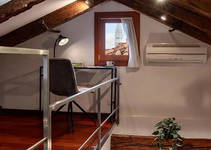 Appartamento Glass House - Loft 2 Minutes To Rialto Bridge & View Venezia
