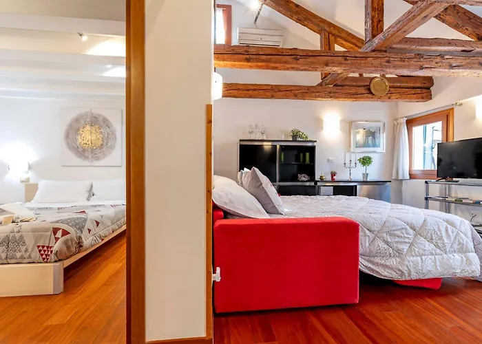 Glass House - Loft 2 Minutes To Rialto Bridge & View Appartamento Venezia